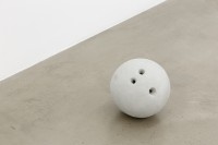 http://www.galeria-sabot.ro/files/gimgs/th-87_Moon Moon Moon, 2015, series of concrete balls.jpg